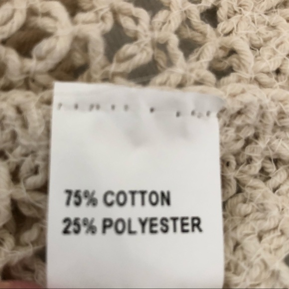 CUPSHE Beach Top Cover Crochet in Natural Colour  and Floral Detail - Picture 11 of 16